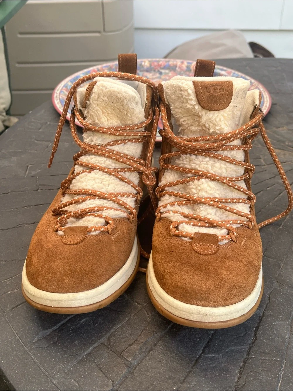 Ugg Highland Sneaker Boot Chestnut Brown Suede Sherpa Womens Size 8M